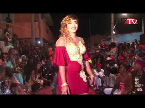 Vidéo: SABAR de Dada et Aziz Dabala à l’anniversaire de Nabou Léye de Dikoon Vidéo: SABAR de Dada et Aziz Dabala à l’anniversaire de Nabou Léye de Dikoon