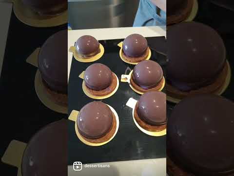 Ube Petit Gateau | Parte 2: Esmalte espelhado e base de chocolate crocante