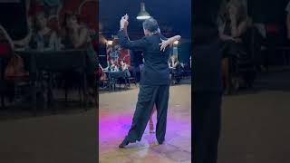 Damian Esell y Noelia Soldera.  Improvisación del Tango Recién
