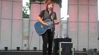Stand and Deliver, Amy Ray