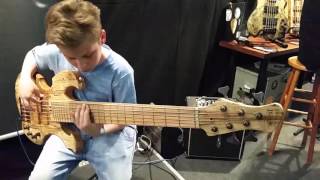 MusikMesse 2016 - Kamil Pyrek 13Y. Bassline Basses