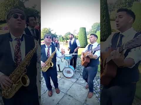 The Snap Chaps - Strolling Band - L O V E - Nat King Cole