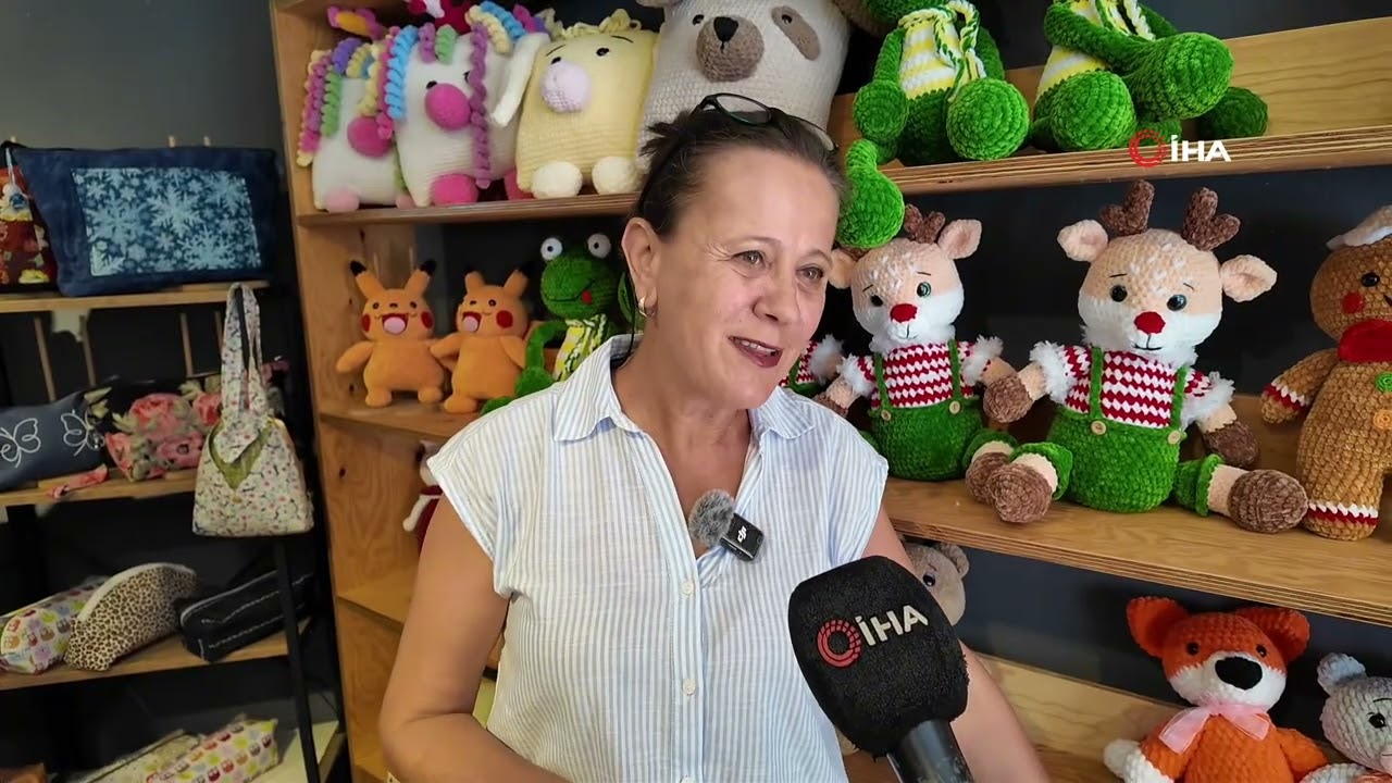 Çocuklara hediye oyuncak ile başladı, dükkan sahibi oldu
