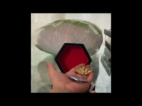 Review my peacock miraculous