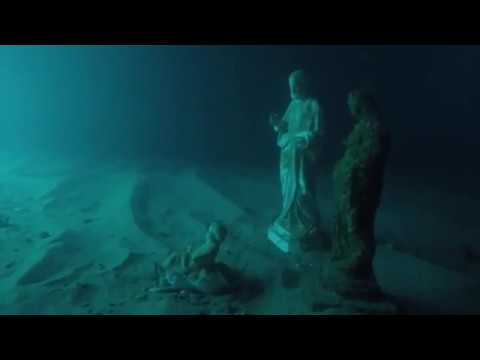 christmas cave underwater