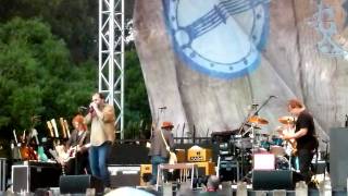 Steve Earle &amp; The Dukes &amp; Duchesses &quot;Meet Me In The Alleyway&quot;@ Hardly Strictly Bluegrass 2011