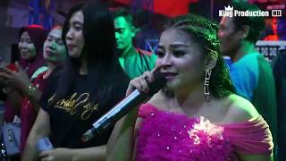 Download lagu Bebek Lanang - Cus Amanda - Ciremai Muda Live Blok Plumbon Desa Sukagumiwang Indramayu mp3