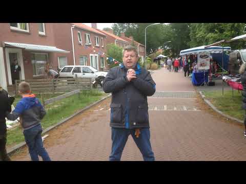 harry de vlogger van af de markt bij de rhederbrug in bellingwolde