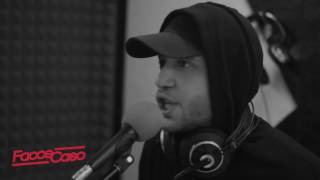 Rancore fa freestyle per FacceCaso