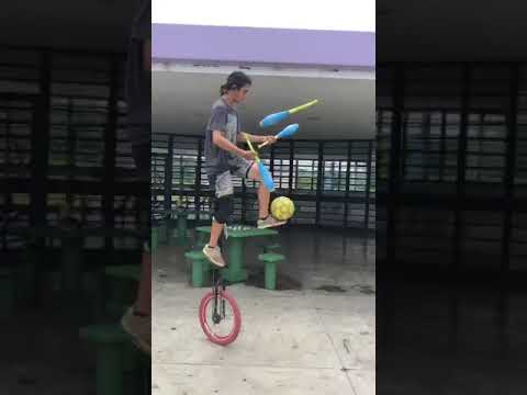 Malabaris com dissociação # #treino #juggling #subversão