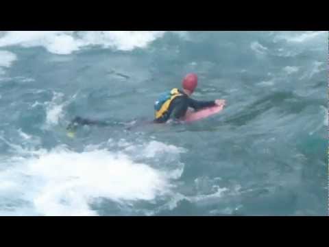 Dallas Kane Surfs a Grade 4 Rapid in New Zealand