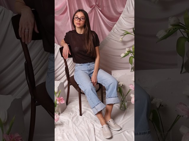 Чоботи жіночі шкіряні байка хутро 592641 Чорний Кеди жіночі шкіряні перфорація 594448 Бежеві