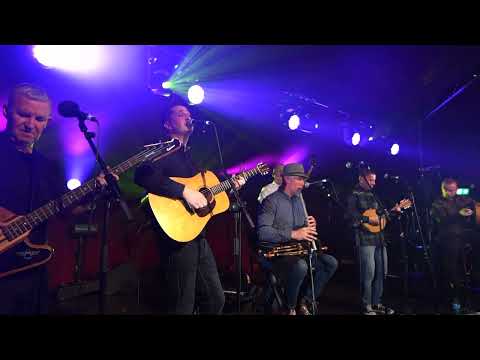 Green Road - Beeswing