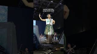 Download lagu Kamu pernah ngerasa insecure karena apa? #TuturBatin #YuraYunita #Shorts mp3