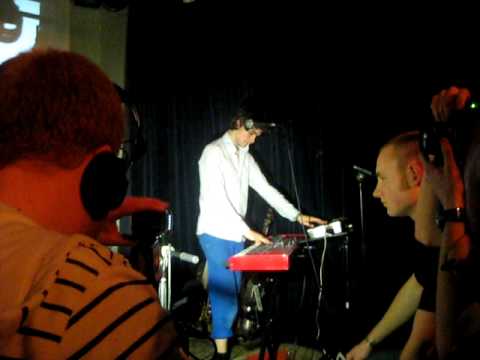 metro mortale @ artishock