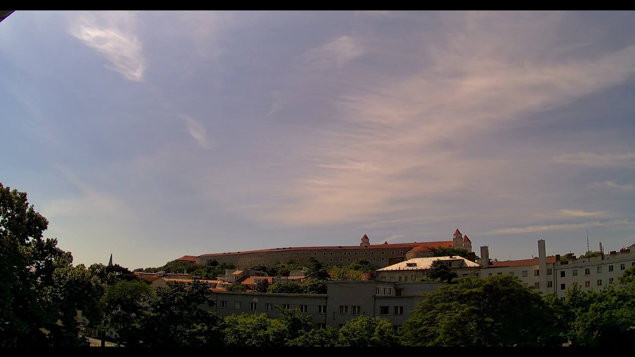 Live webcam view of Panorama del Castillo de Bratislava