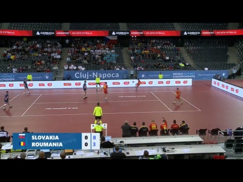 Mistrovství světa v nohejbale mužů 2018 - semifinále