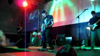 Moonfrost - Rock'n'Roll Train / Paranoid + Master of Puppets (half) (Talent Show 2009)