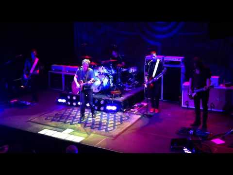 Collective Soul - Just Looking Around (Live in Denver 10/30/15)