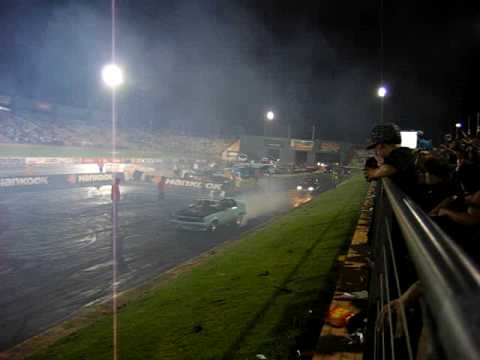 WILD LH - Torana Burnout Kings 2009