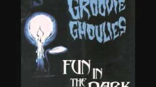 Groovie Ghoulies  "Vampire Girl"
