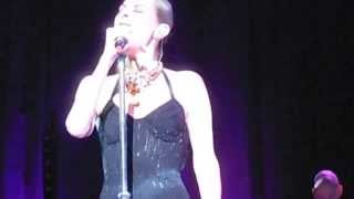 Lisa Stansfield Stupid heart Live at the Royal Derngate