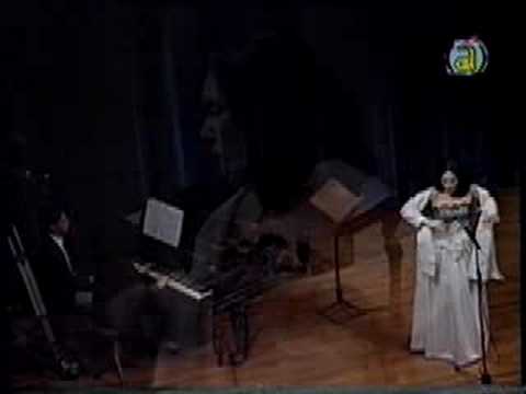 Graciela de Gyldenfeldt sings Massenet