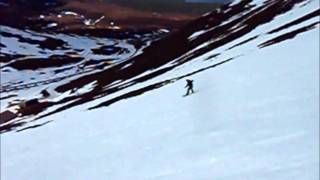 Snowboarding on Cairngorm, Aviemore, Scotland (music- Vision Incision - Lo-Fidelity Allstars)