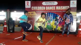 Ninnu road meedha chusinadhi by Abhinav