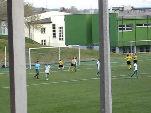 Forteca Świerklany - Borowik Szczejkowice 31.10.2010 Gol na 1-0