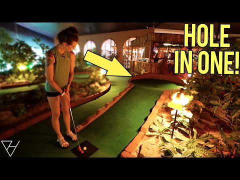 Awesome Indoor Mini Golf Course! Hole In One Risk Putts!