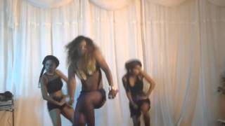 LahliPop Thankgiving performance