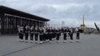 preview picture of video 'Søværnets Tambourkorps i Ebeltoft'