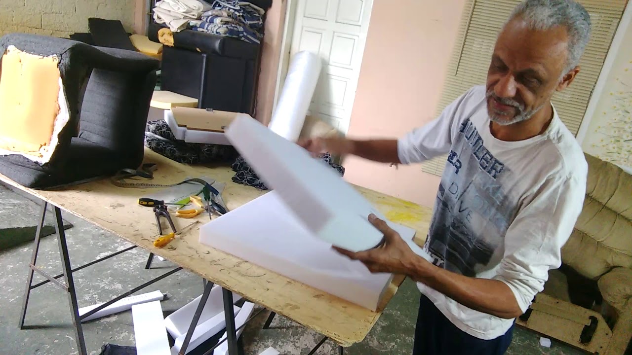 Troca de Espumas Ascentos de Cadeira