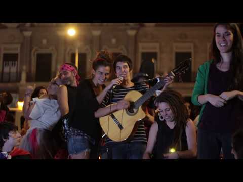 Que se cuelan (directo Orgullo Crítico 2017) - Eva Sierra, Tam Tam & La Mare