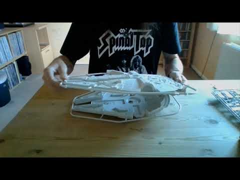 Plain Talking Reviews: Revell's 1:72 Millennium Falcon.