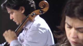 Claudio Bohórquez & Katia Skanavi playing Shostakovich and Schumann (Berlin 2011)