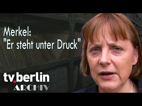 Merkel: "Er steht unter Druck"