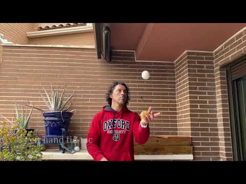 2 balls juggling exercises