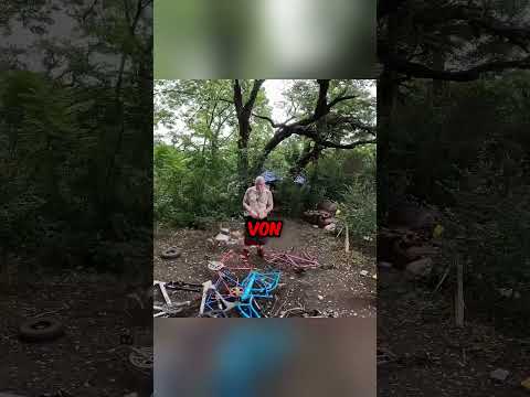 dieser biker fand eine gestohlene Ducati im wald😮