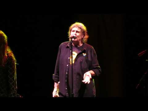 Burton Cummings    'Undun'