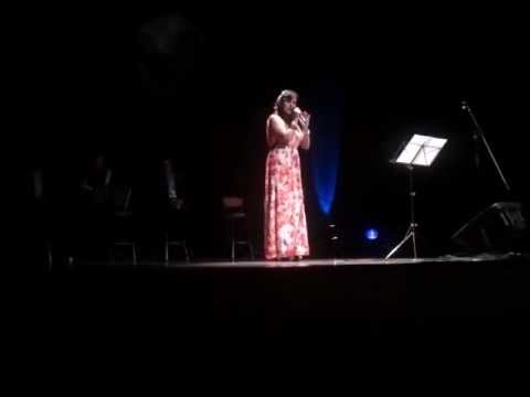 Débora Pinto - Onde vais rio que eu canto