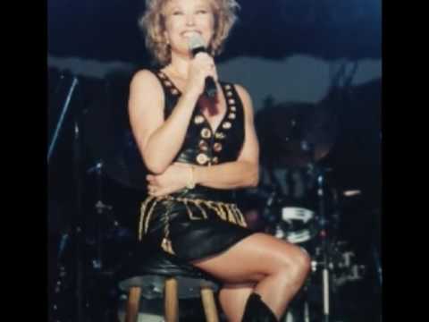 Tanya Tucker - Let Me Be There