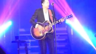 Gary Allan, &quot;Life Ain&#39;t Always Beautiful&quot; &amp; &quot;The One&quot;, Red Wing, MN 1/31/2014