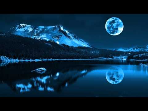 Miley Cyrus VS. Cedric Gervias - Adore you