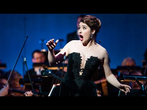 Young opera singers reveal how they deal with the pressure of competitions