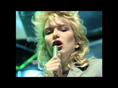 Kim Wilde - Water on Glass - TOTP 1981 [HD]