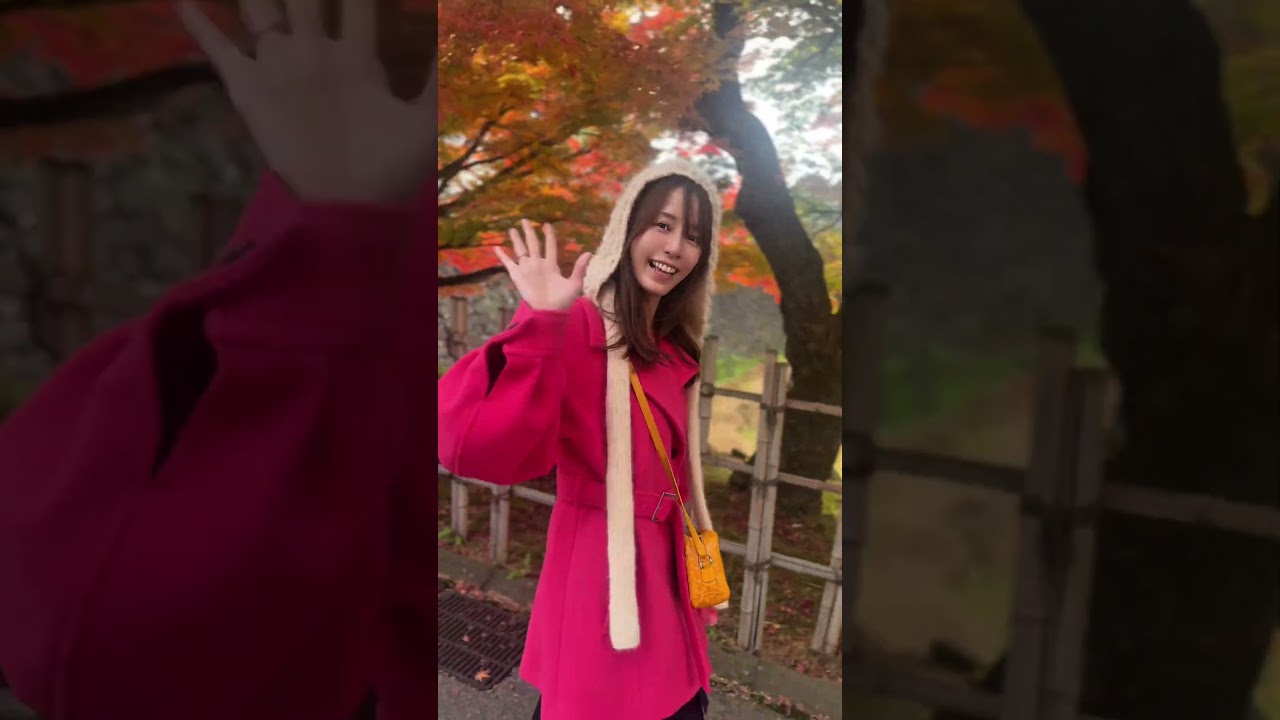 紅葉より目立つコート着て恥ずかしい【金沢】