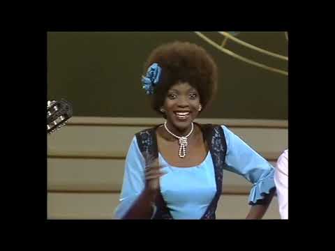 Peru Folklorico 1978  -  Martha Elena -  Popurri de polkas