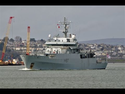 HMS ECHO H87 LEAVES DEVONPORT NAVAL BASE AT NORTH CORNER PONTOON - 12th March 2021